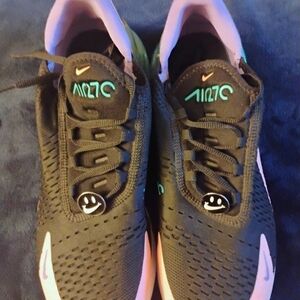 Nike Air Zoom Sneakers Black and Pink